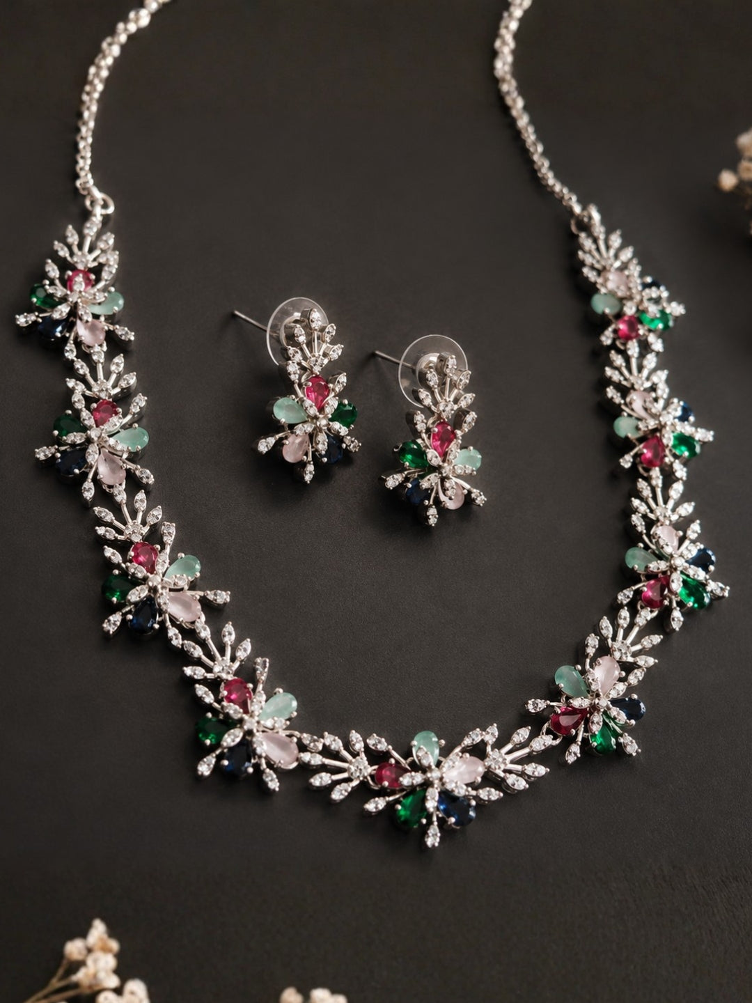 Ishhaara Multicolor Silver Stone Diamond Necklace Set
