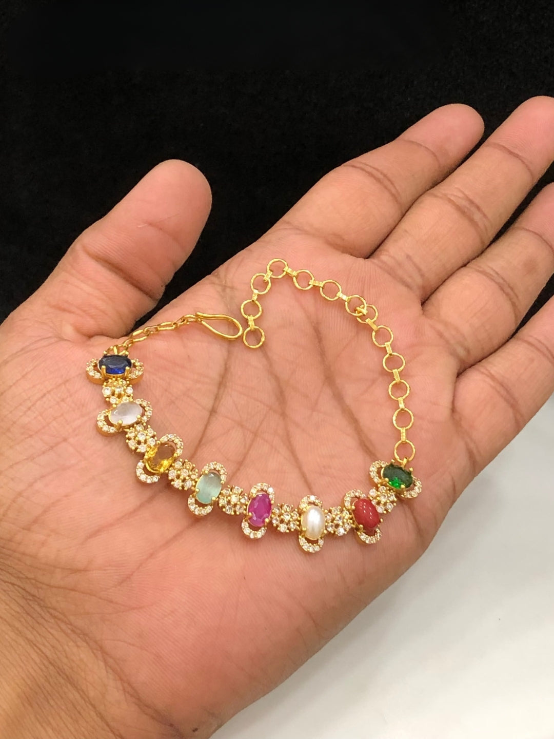 Ishhaara Multicolor Stones Bracelet