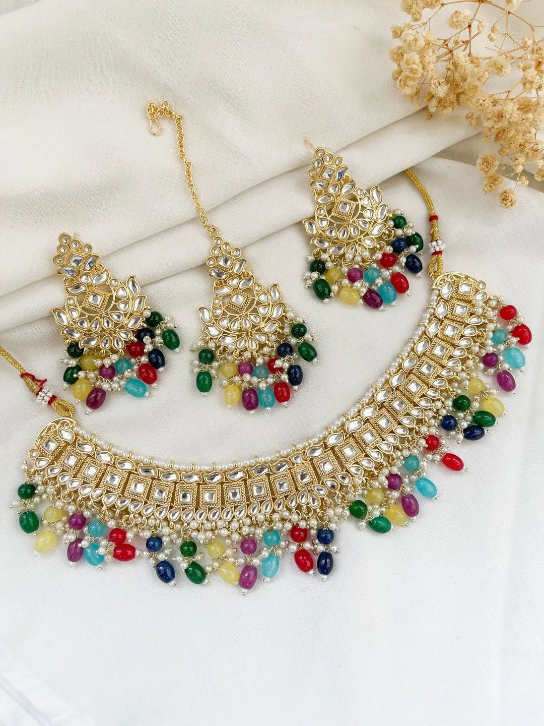 Ishhaara Blue Traditional Square Shaped Kundan Choker Necklace