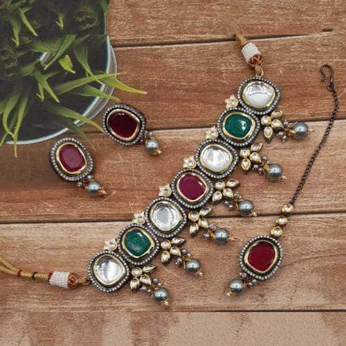 Ishhaara Multicolour Dual Tonned Big Kundan Choker Necklace Set