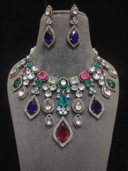 Ishhaara Kaleidoscope Necklace