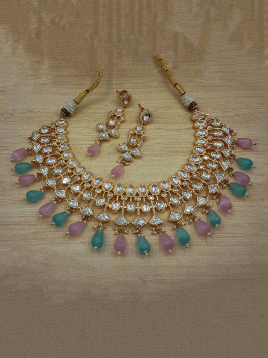 Ishhaara Monalisa Stone Choker Necklace Set