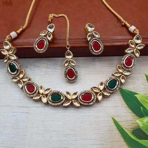 Ishhaara Oval Flower Motif Kundan Necklace Set