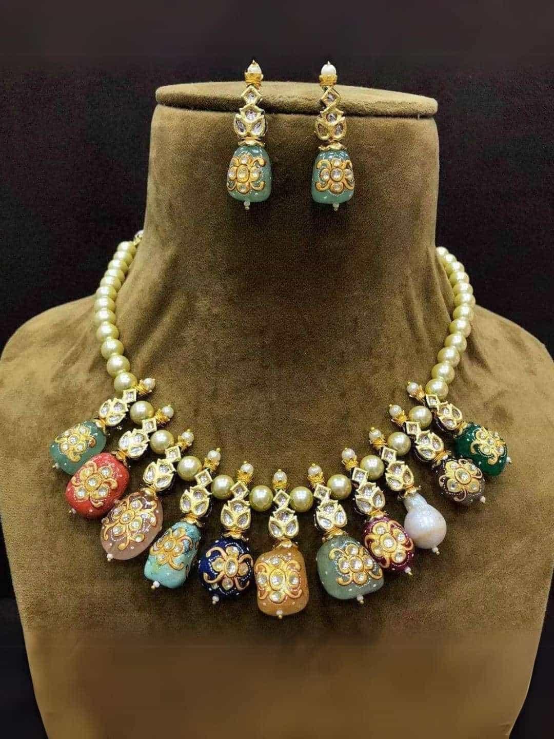 Ishhaara Pearl Split Multi Stone Necklace