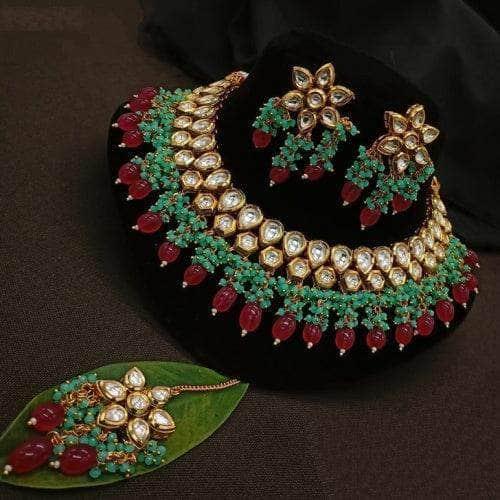 Ishhaara Simple Kundan Beads Necklace Teeka Set