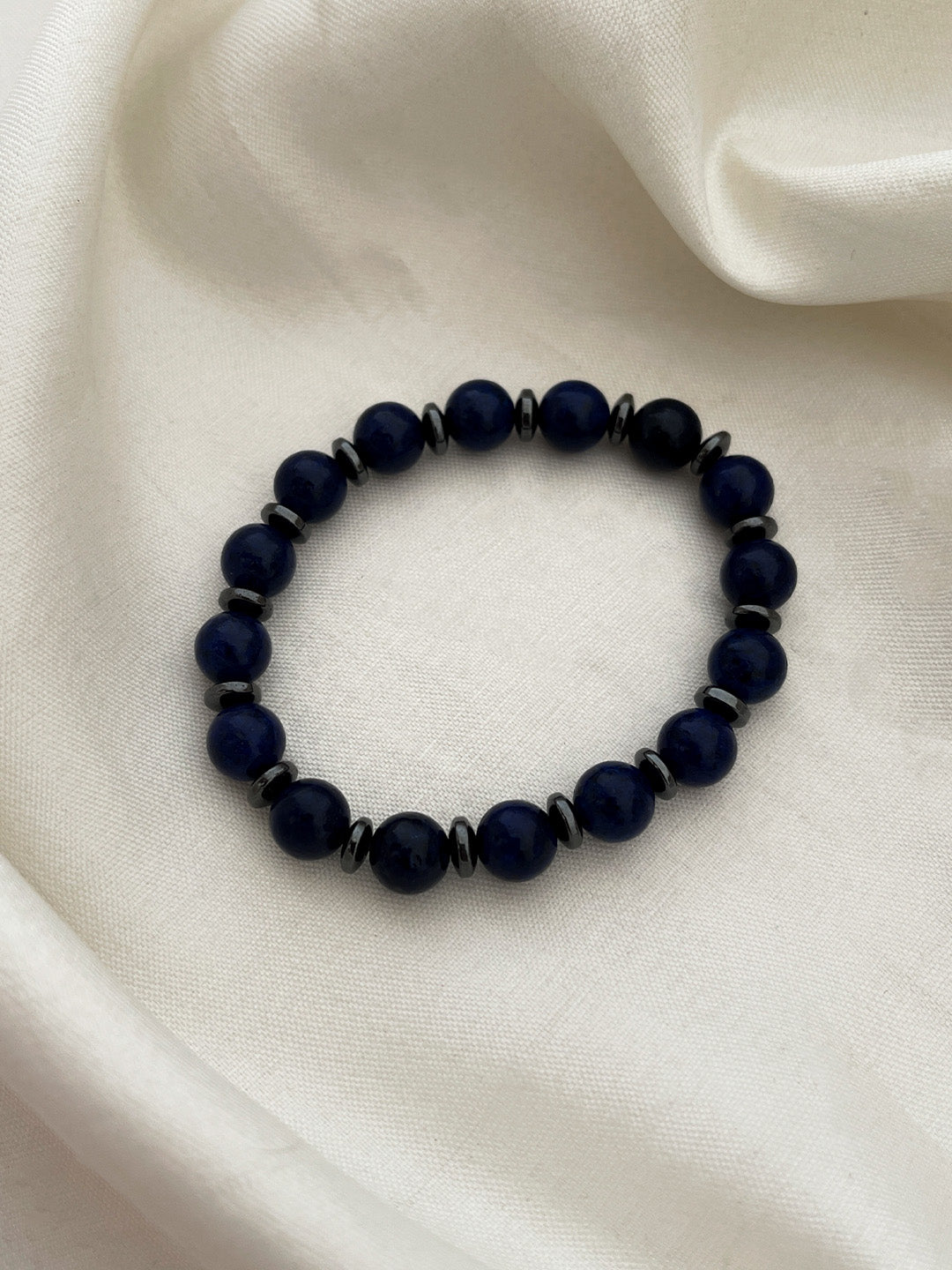 Ishhaara Natural Black Stone Beaded Bracelet