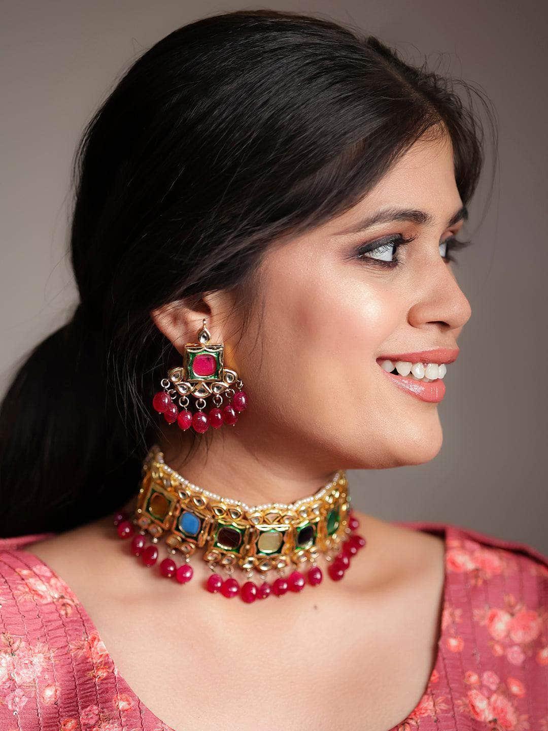 Ishhaara Navratna Choker