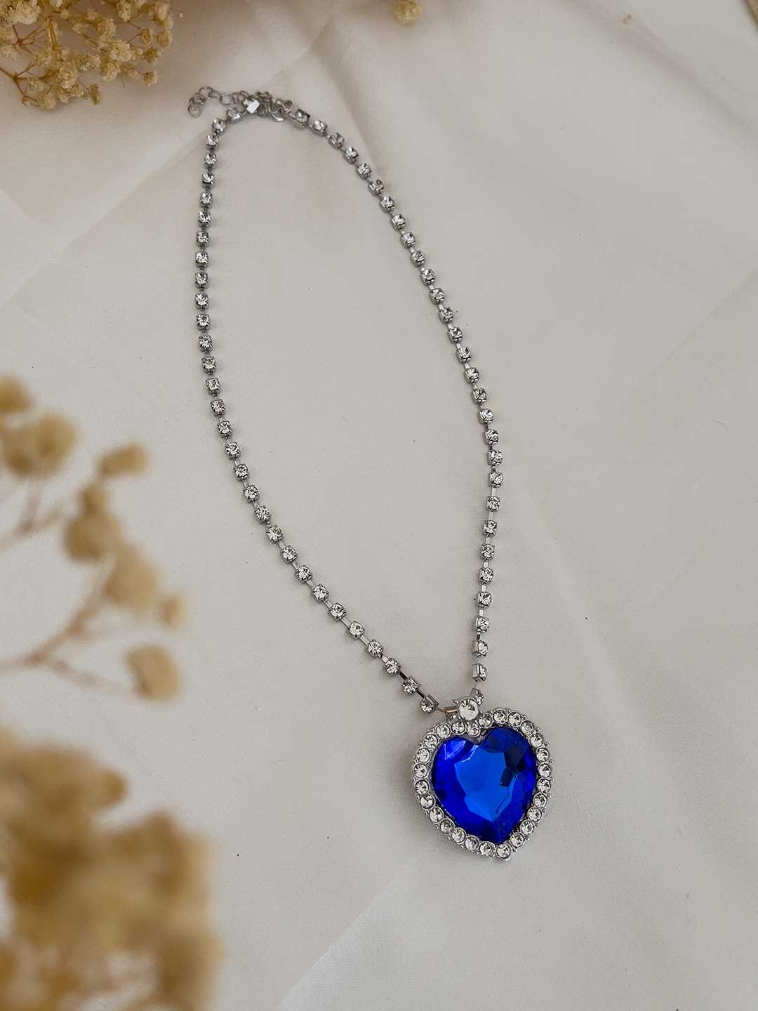 Ishhaara Neoglory Blue Crystal Heart Pendant Necklace