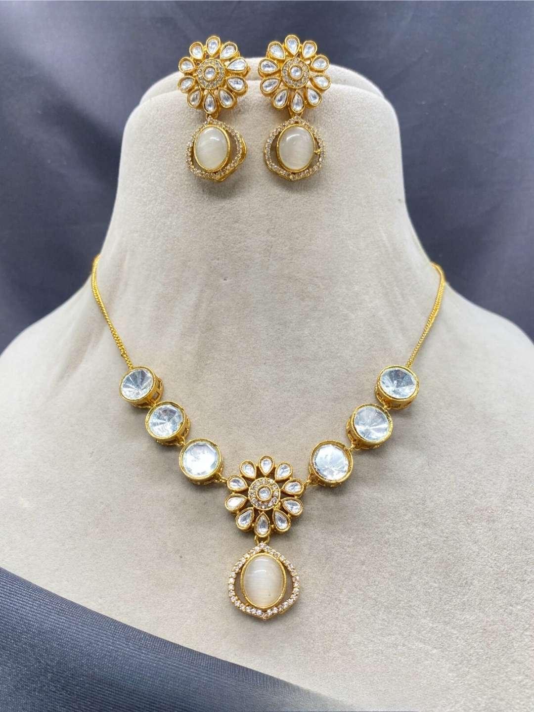 Ishhaara Off White Designer Kundan Polki Party Necklace