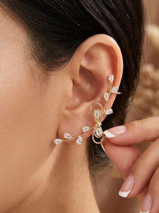 Ishhaara One Sided Waterdrop Earcuff