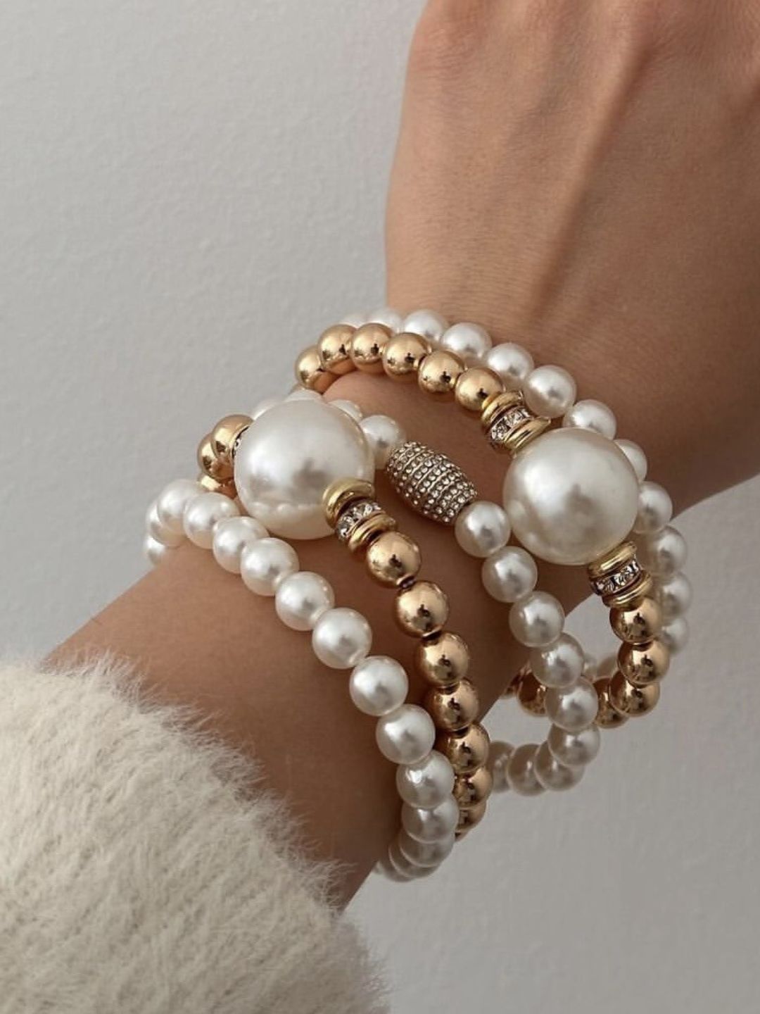 Ishhaara Ophelia Pearl Stack