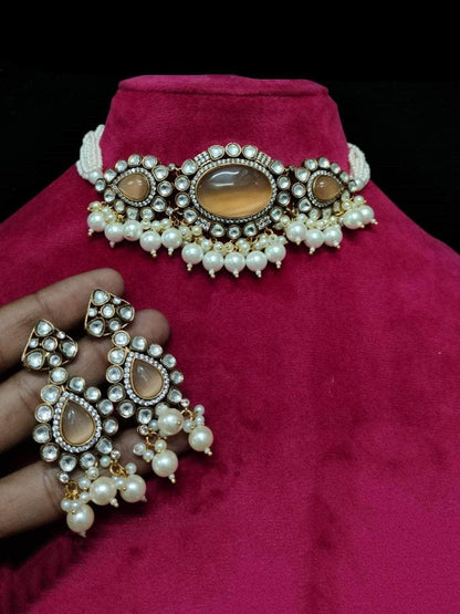 Ishhaara Artic Charm Choker