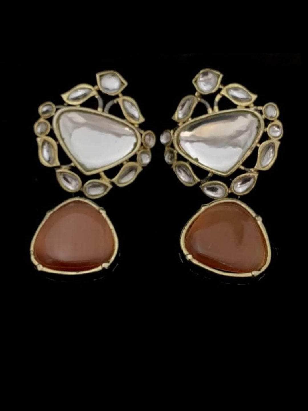 Ishhaara Trinity Stone Earring