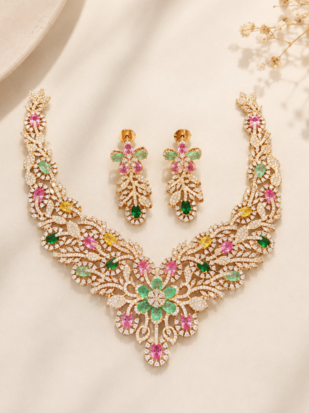 Ishhaara Ornate Gold Floral Jewellery Set