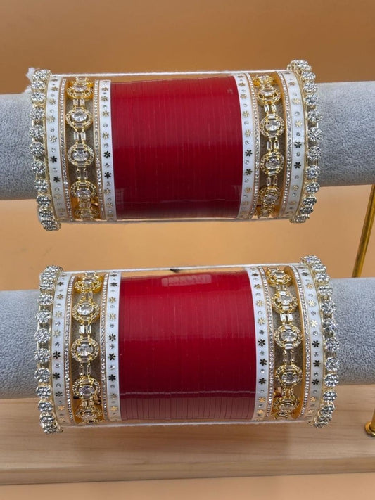 Ishhaara Oval Kundan And Ad Stone Studded Punjabi Chooda