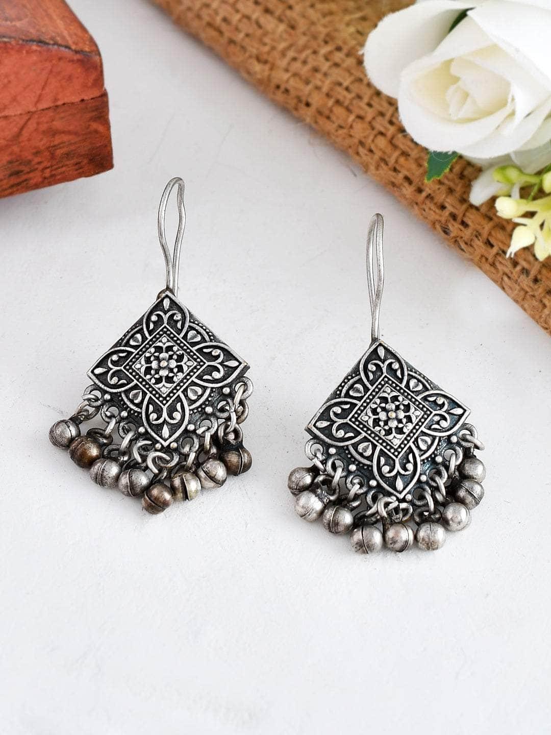 Ishhaara Oxidise Patangbazi Earrings