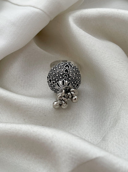 Ishhaara Oxidized Dome Shaped Ring