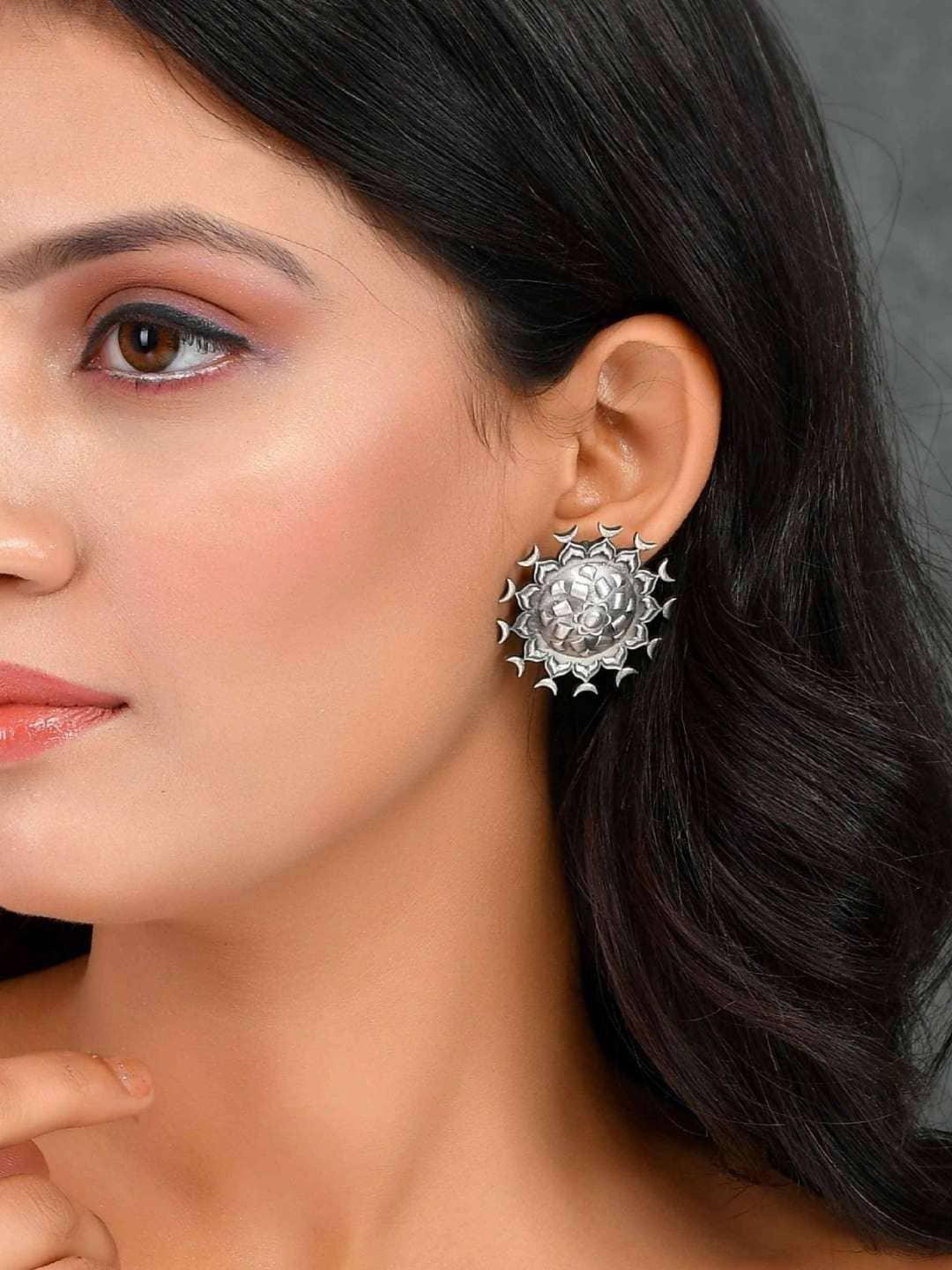 Ishhaara Oxidized Malsya Chakra Stud Earring