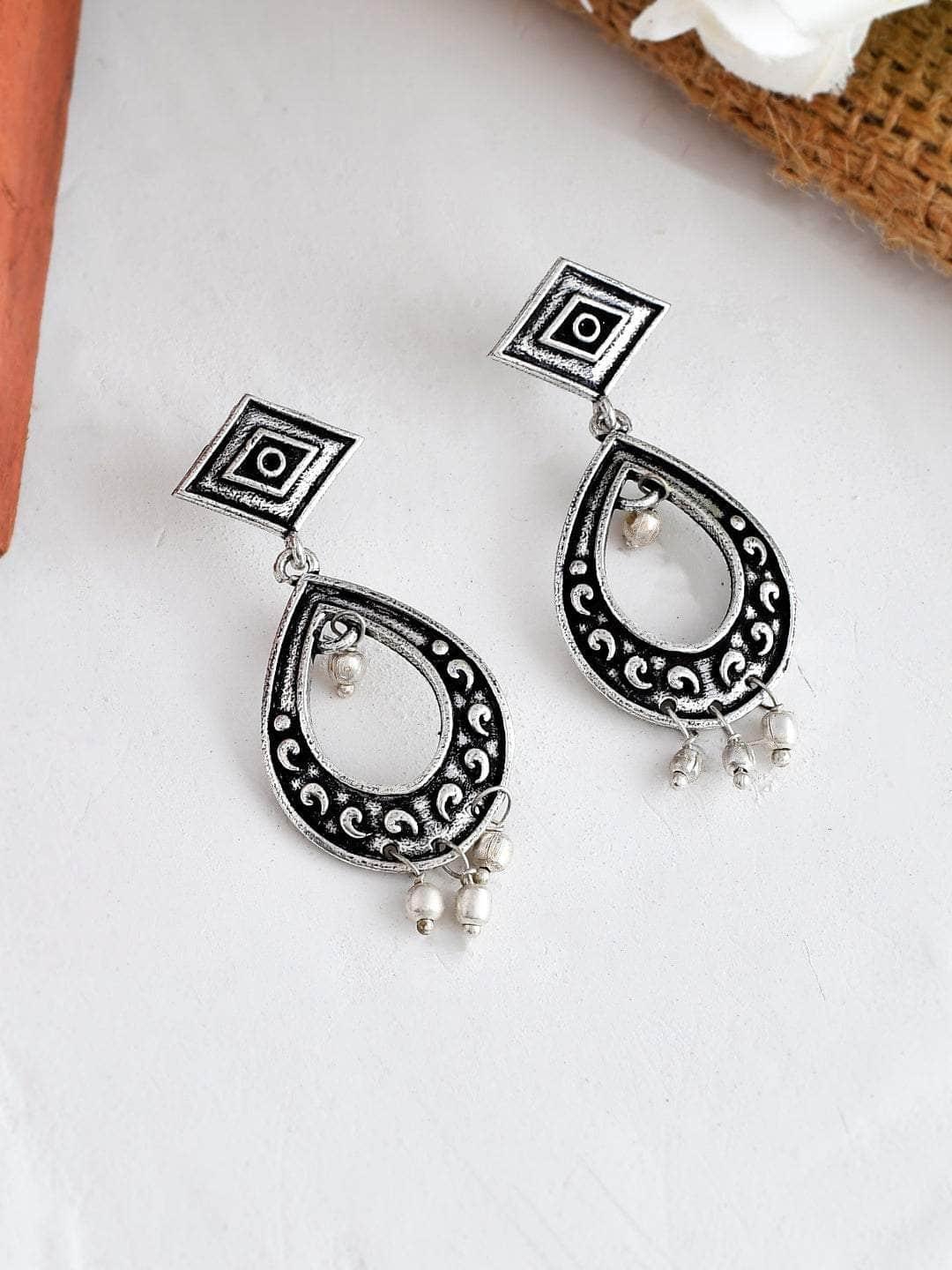 Ishhaara Oxidized Pratha Earrings