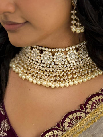 Ishhaara Pachi Kundan And Pearl Studded Bridal Choker Necklace