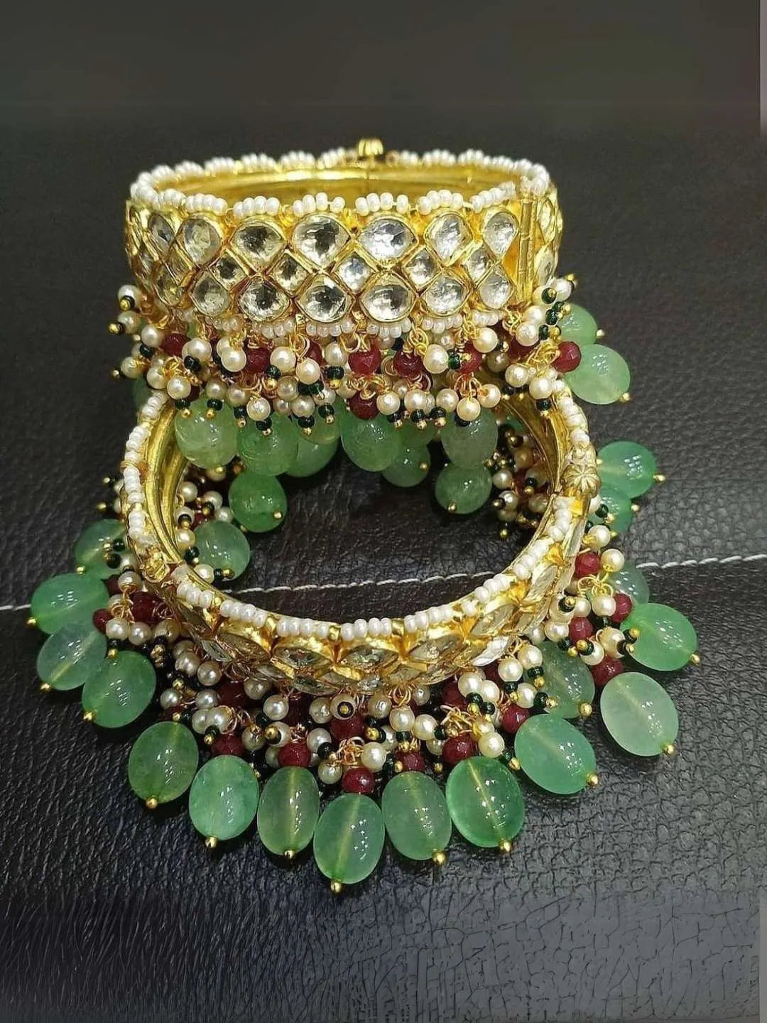 Ishhaara Pachi Kundan Bangle