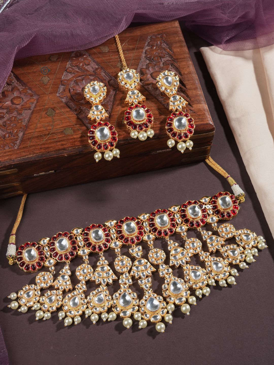 Ishhaara Pachi Kundan Bridal Choker