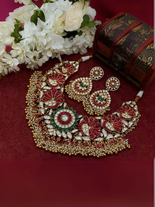 Ishhaara Pachi Kundan Studded Heavy Bridal Necklace