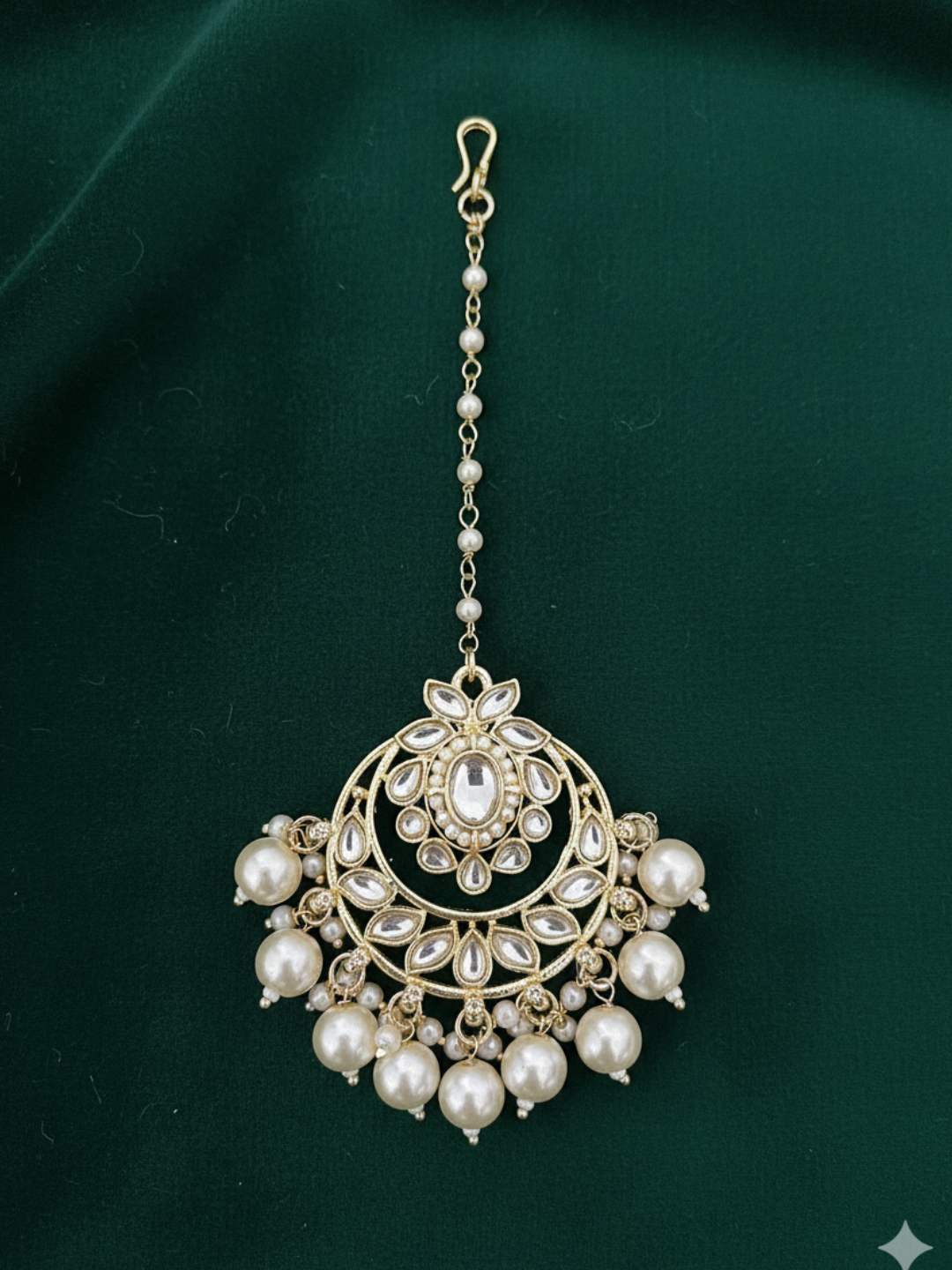 Ishhaara Pachi Kundan Tikka