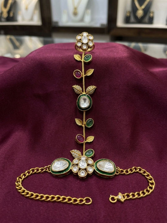 Ishhaara Pair Of Handcrafted Royal Emerald Hathphool