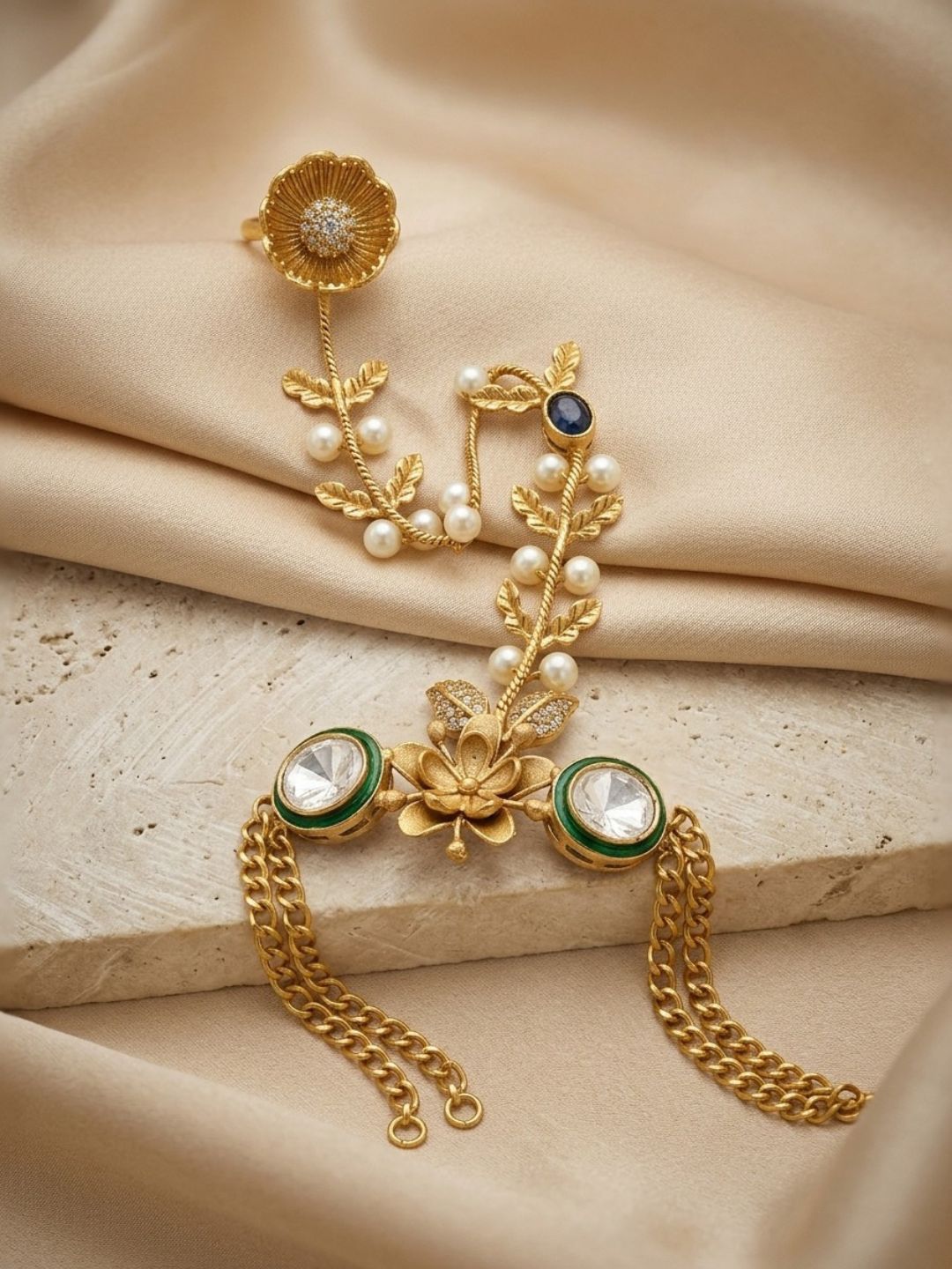 Ishhaara Pair Of Polki Moissanite Uncut Hathphool