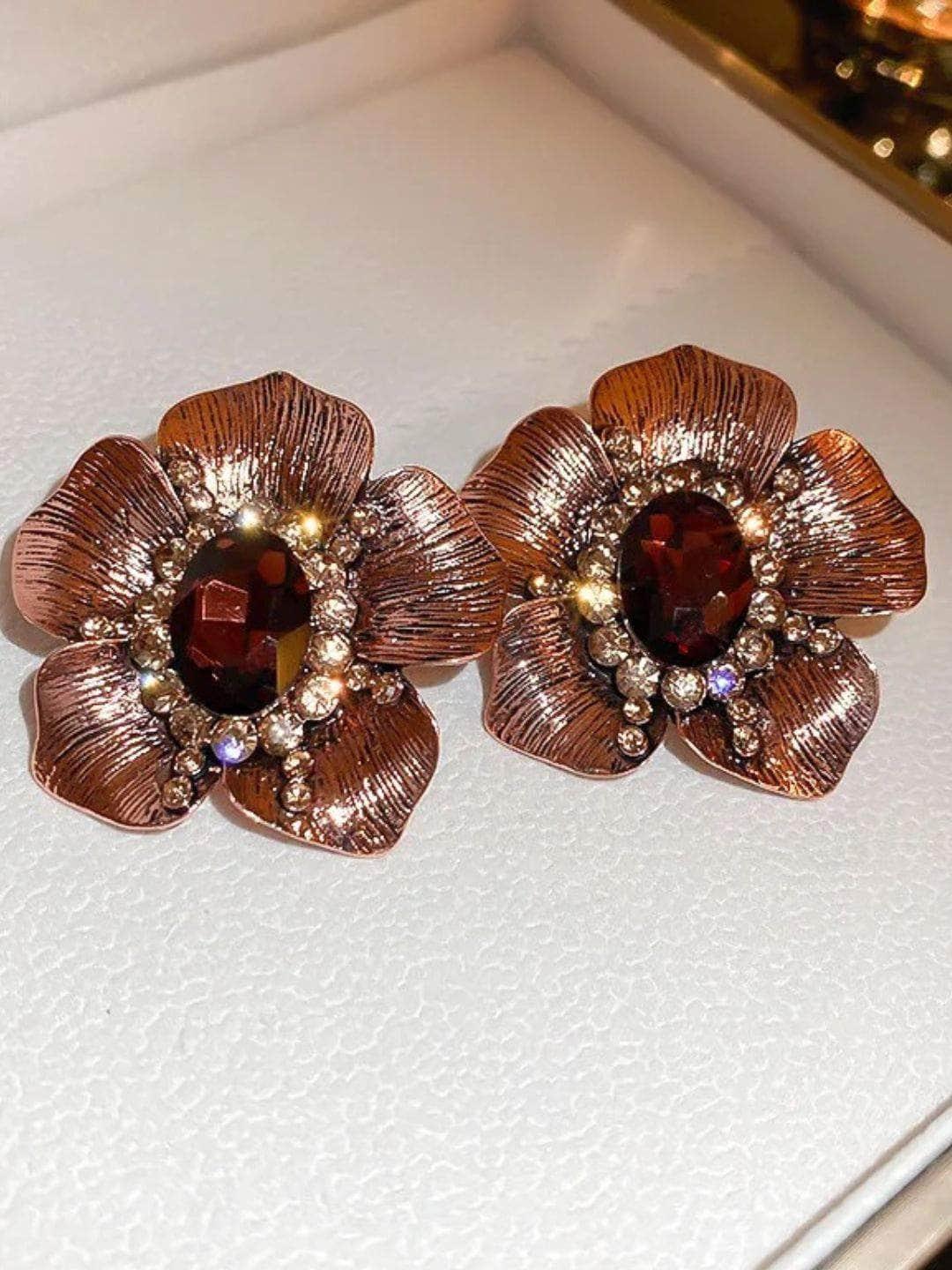 Ishhaara Rhinestone Metal Flower Earrings