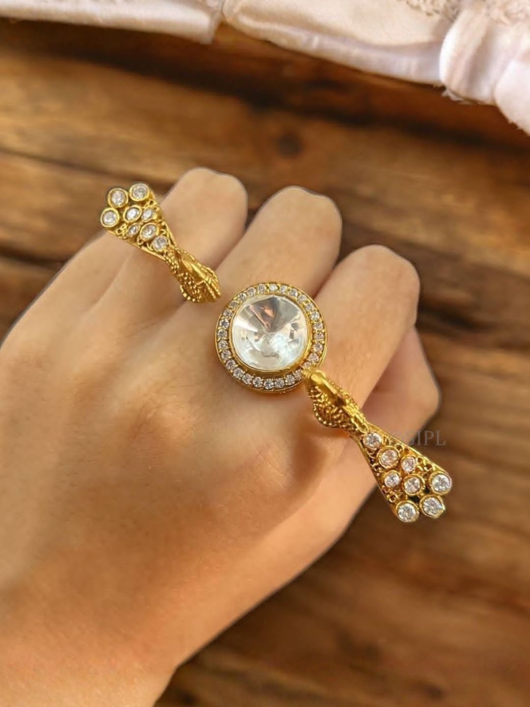 Ishhaara Pankhuri Peacock Polki Ring