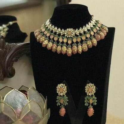Ishhaara Close Flower Design Onex Necklace Set
