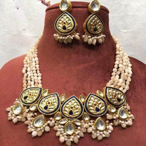 Ishhaara Peach Drop Shaped Centre Pendant Necklace