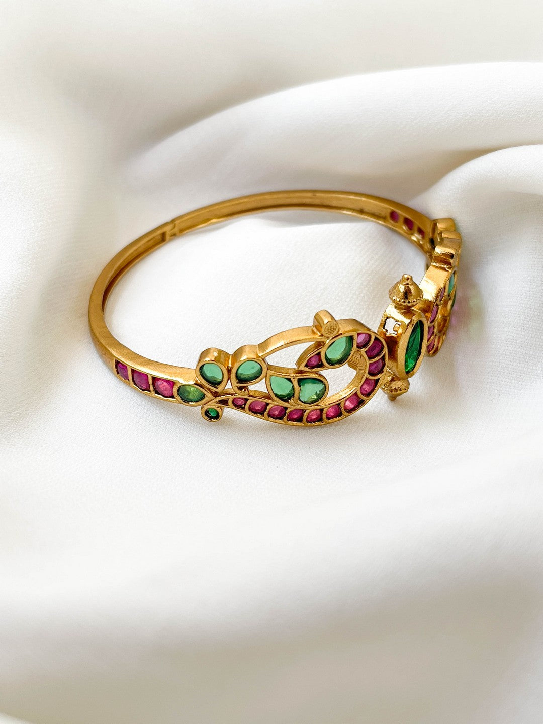 Ishhaara Peacock Kemp Bracelet