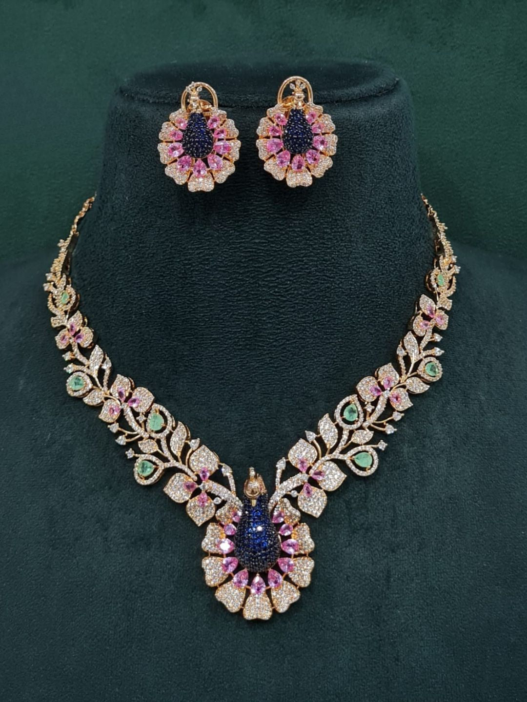 Ishhaara Peacock Motif Classy Cocktail Necklace