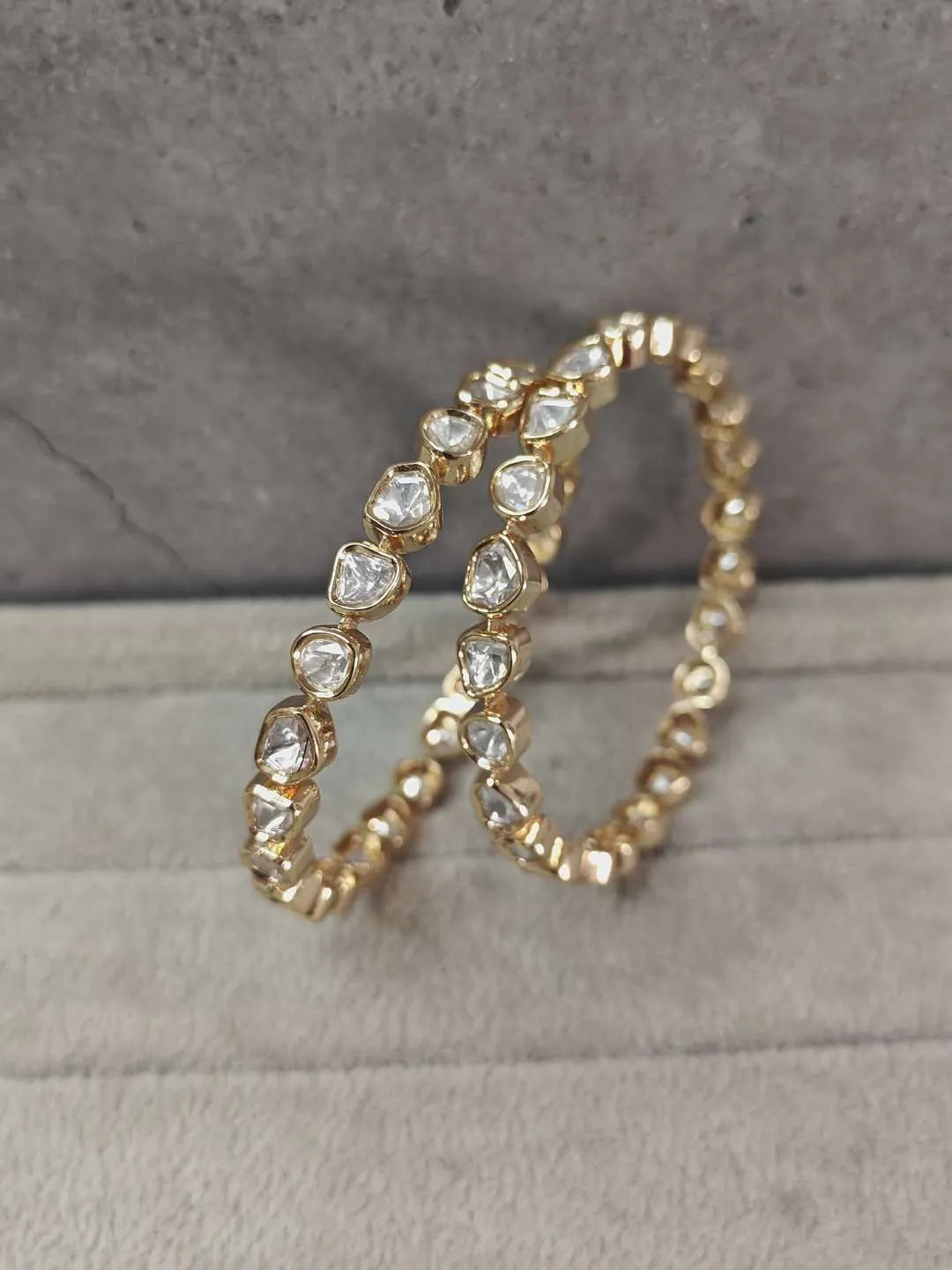 Ishhaara Pear Shaped Polki Bangles