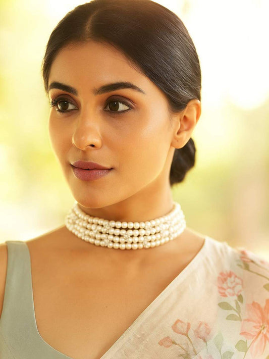 Ishhaara Pearl Choker