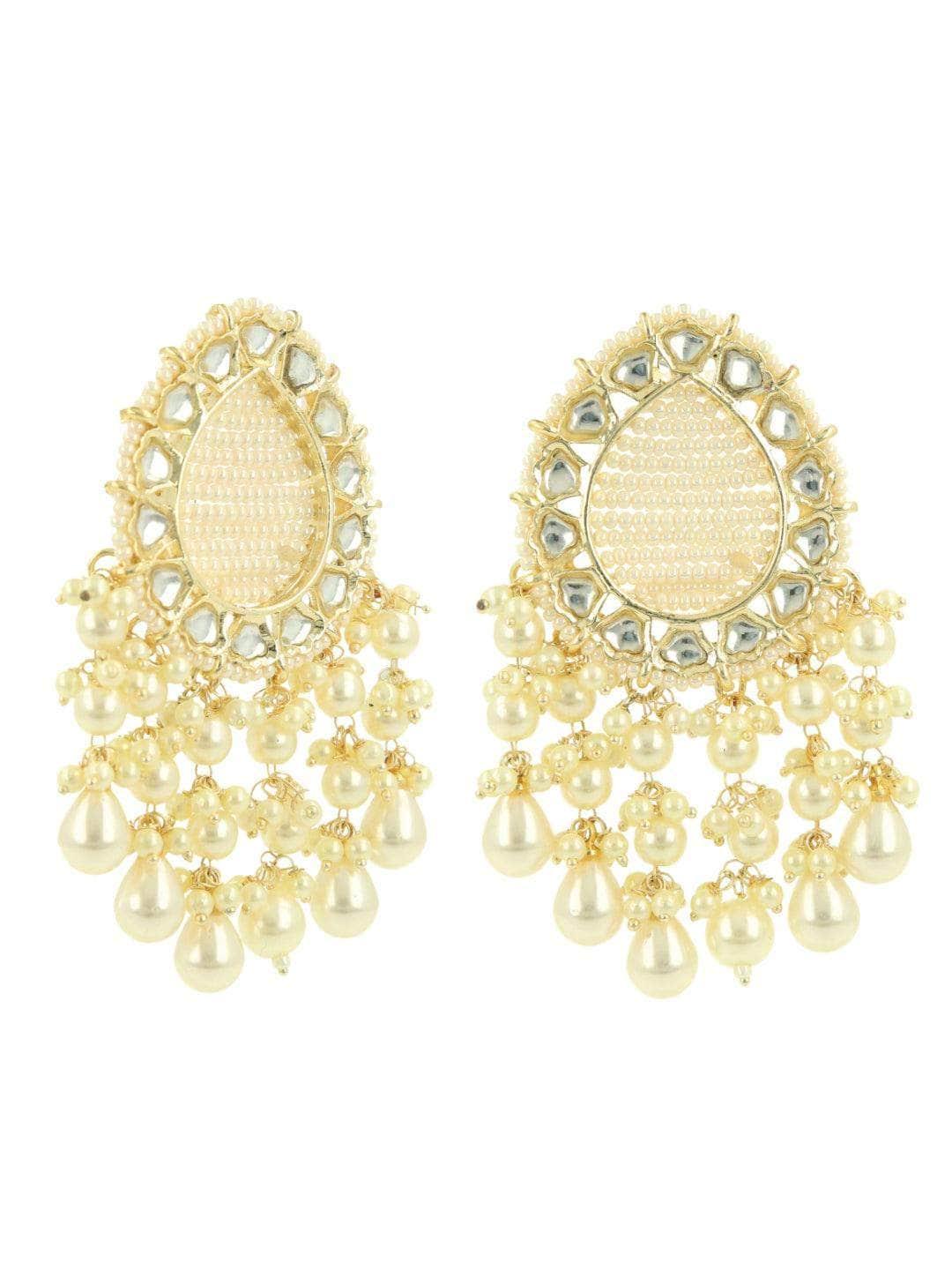 Ishhaara Pearl Drop Studs