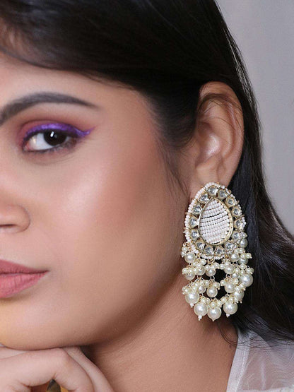 Ishhaara Pearl Drop Studs