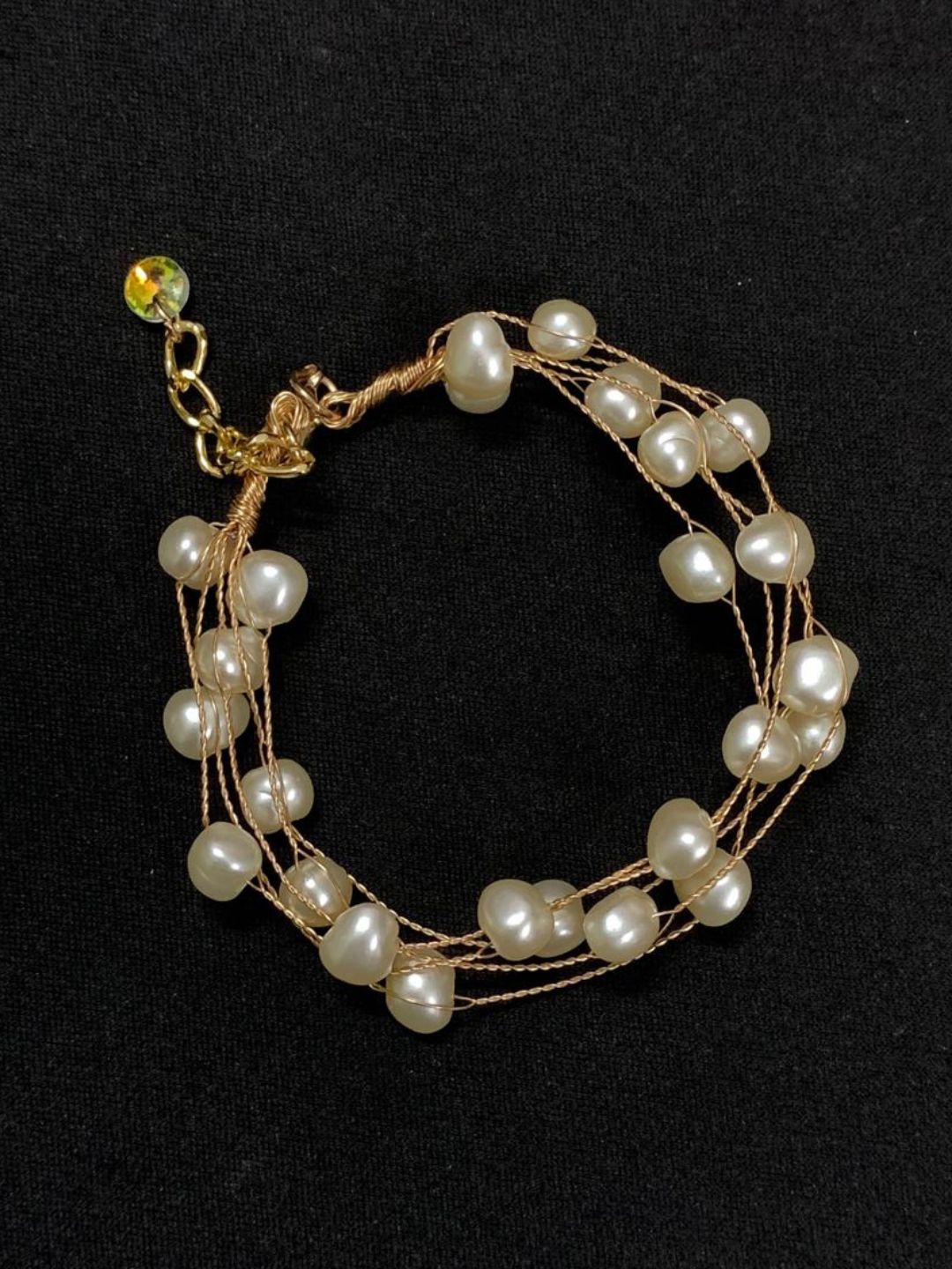 Ishhaara Pearl Layer Bracelet