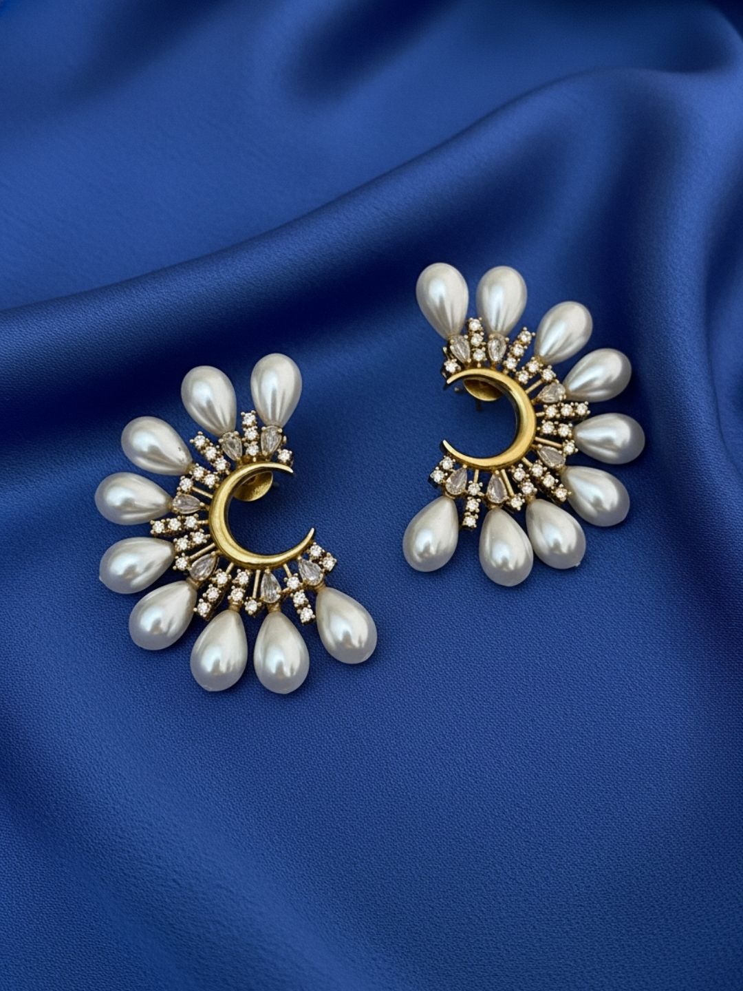 Ishhaara Pearl Moon Earrings