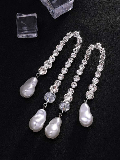 Ishhaara Pearl Stone Earring