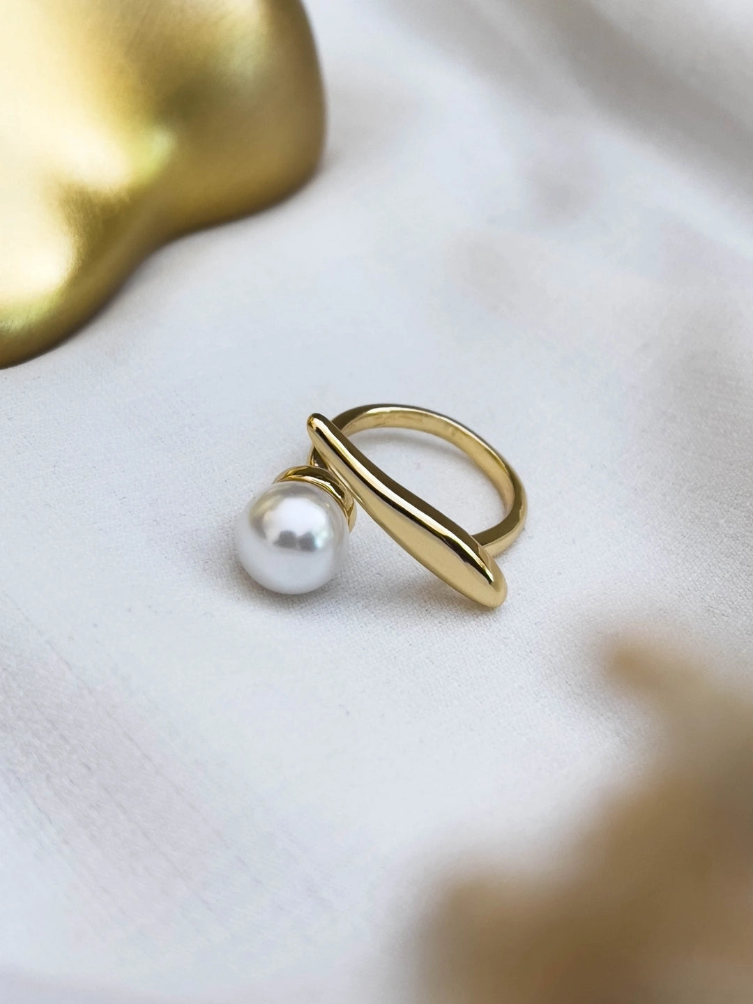 Ishhaara Pearl Studded Adjustable Finger Ring