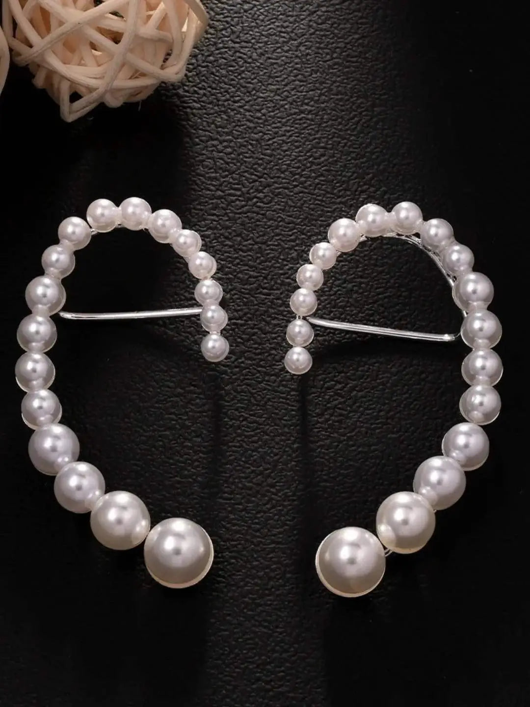 Ishhaara Pearl Studded Earcuff Earrings
