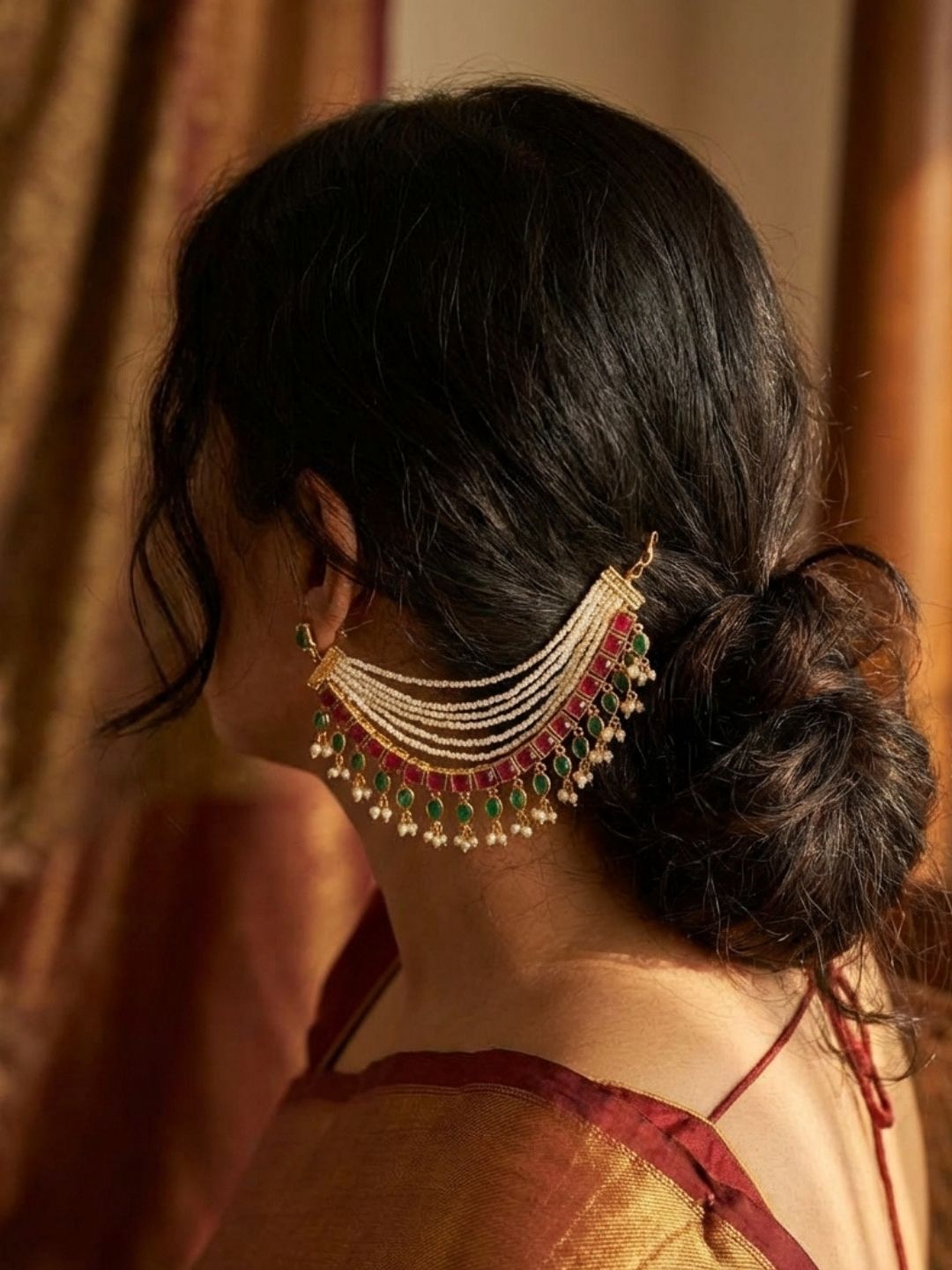 Ishhaara Pearl Studded Kemp Earchain