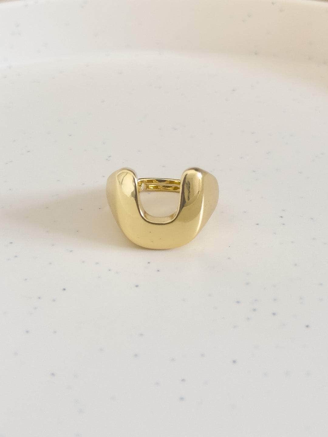 Ishhaara Personalized Chunky Horseshoe Metal Ring