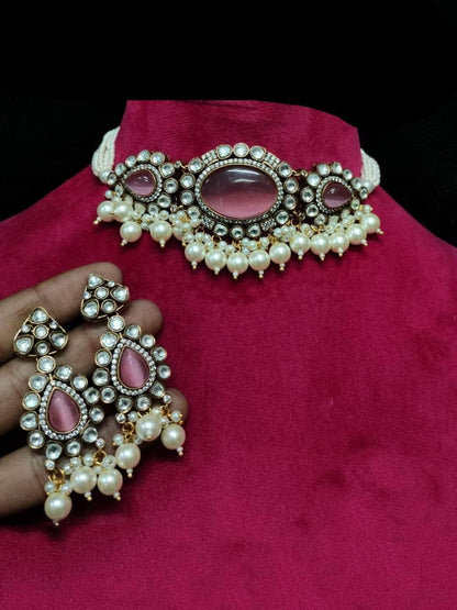 Ishhaara Artic Charm Choker