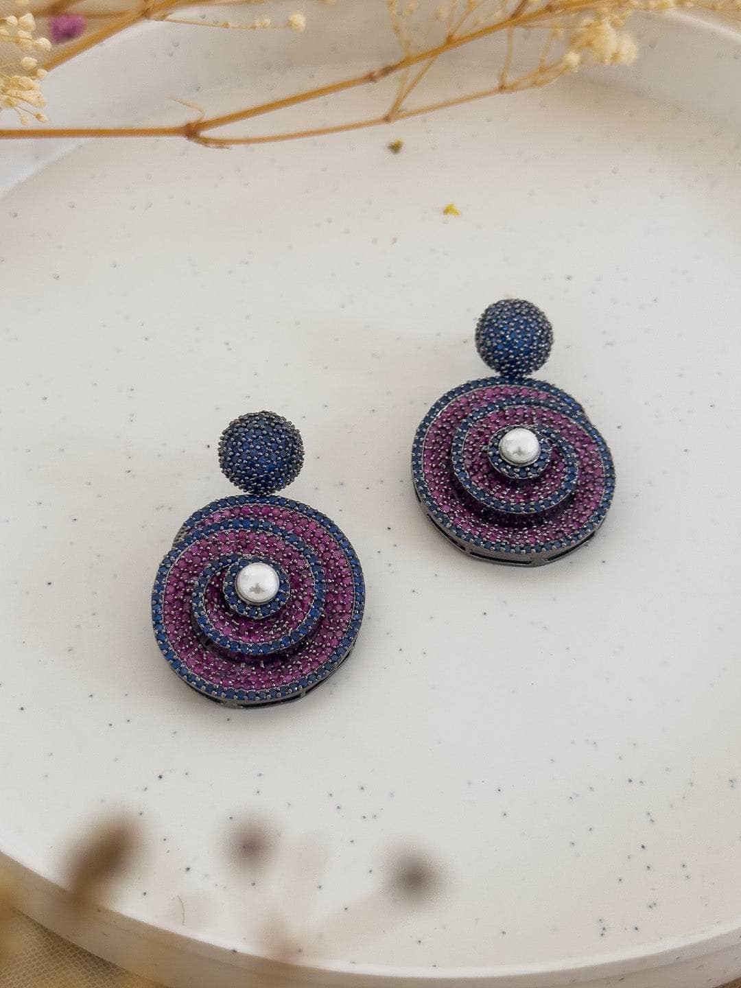 Ishhaara Classic Hoop Earrings