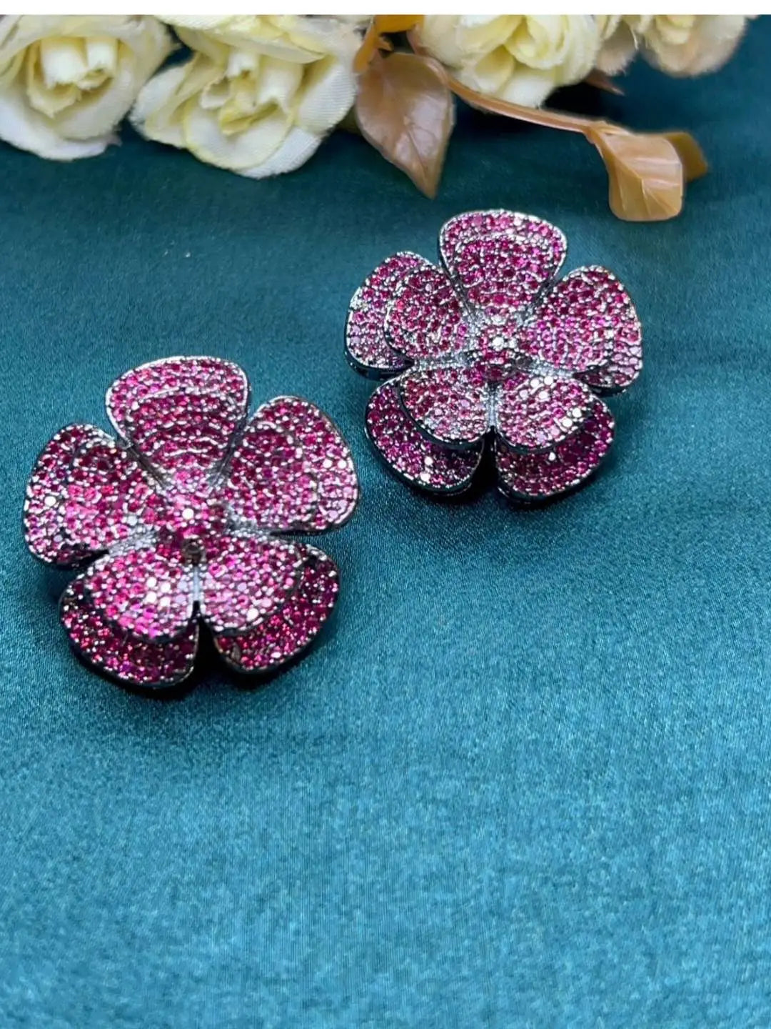 Ishhaara Green Cubic Zirconia Flower Shaped Studs